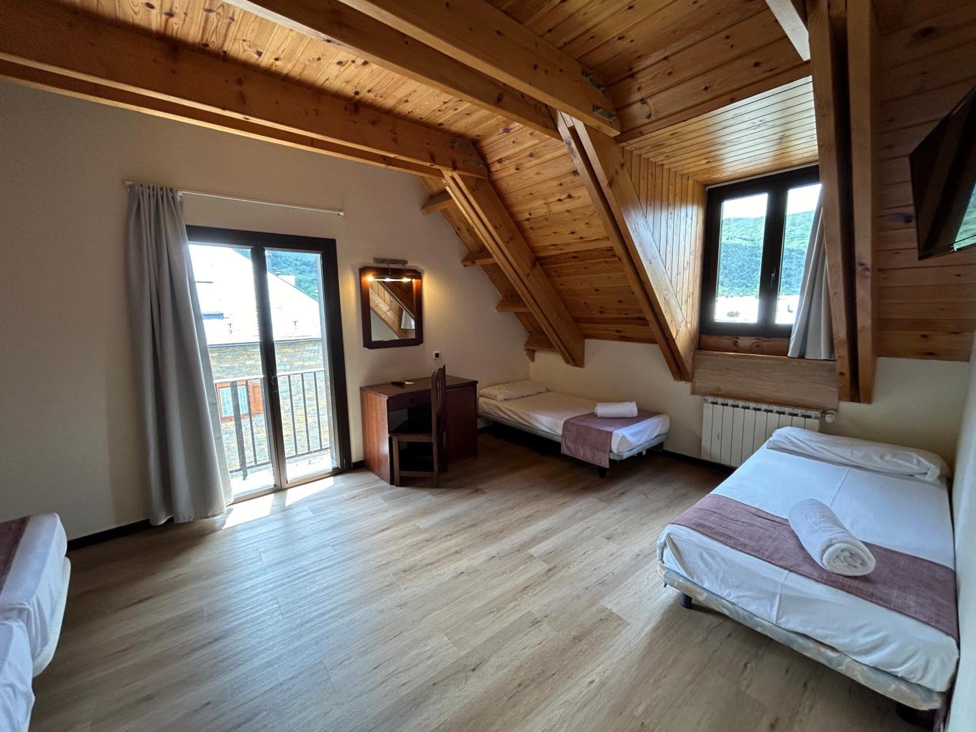 Hotel Romanic Estación Eksteriør billede