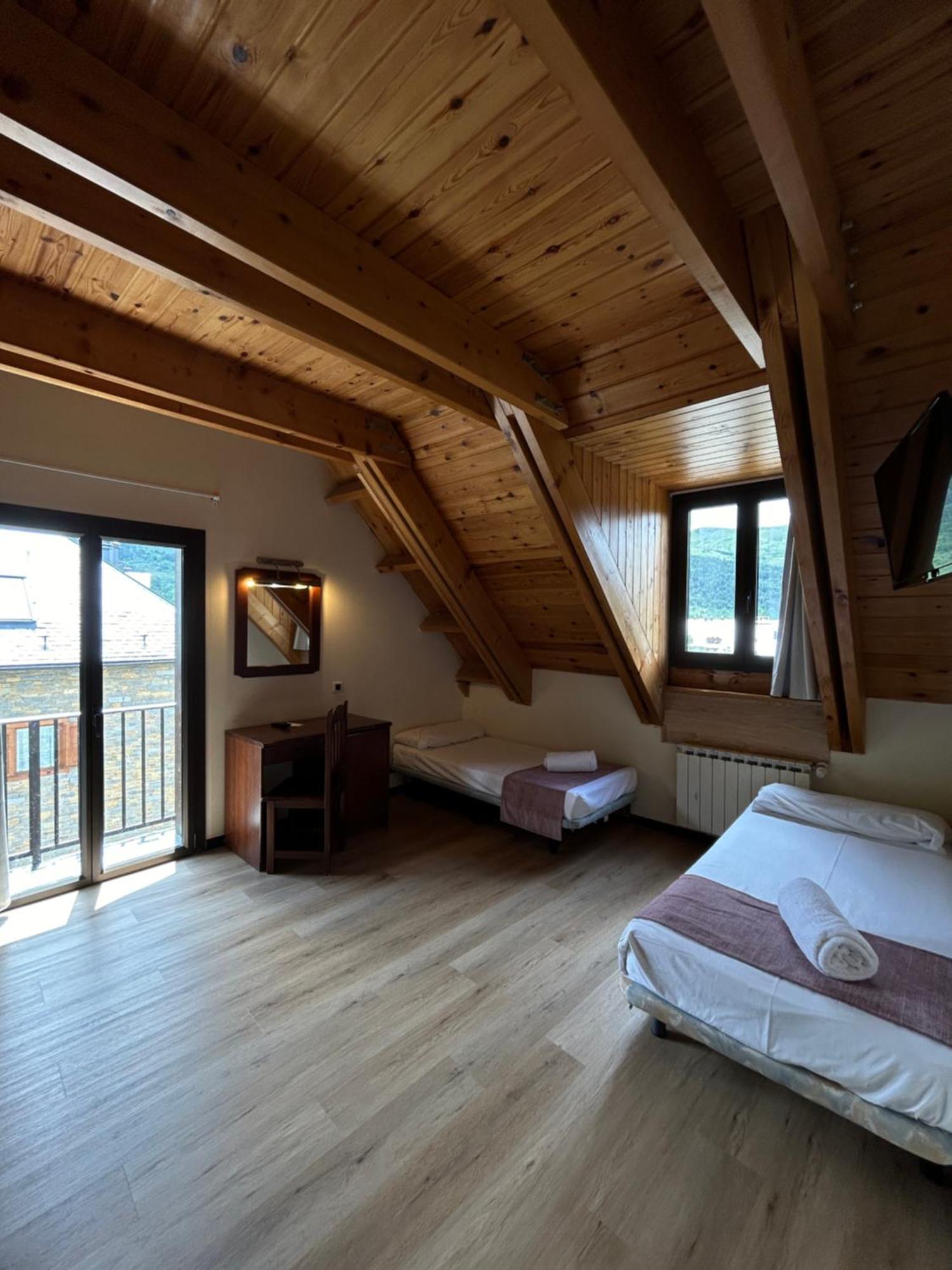 Hotel Romanic Estación Eksteriør billede